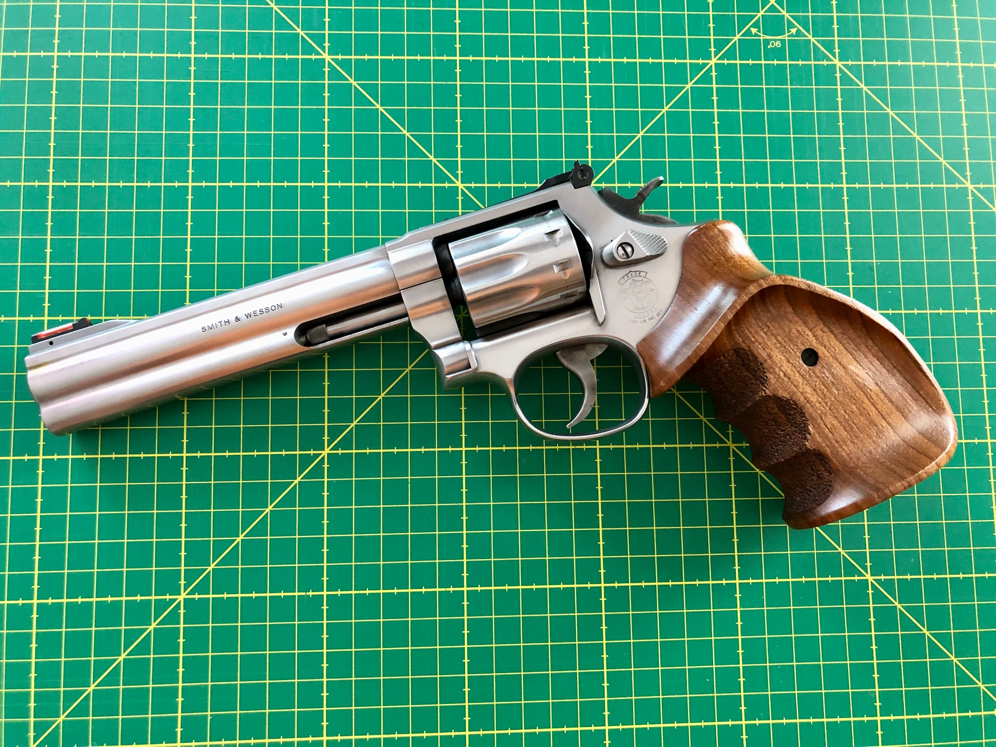 617 .22LR 10 Coups — Image 1