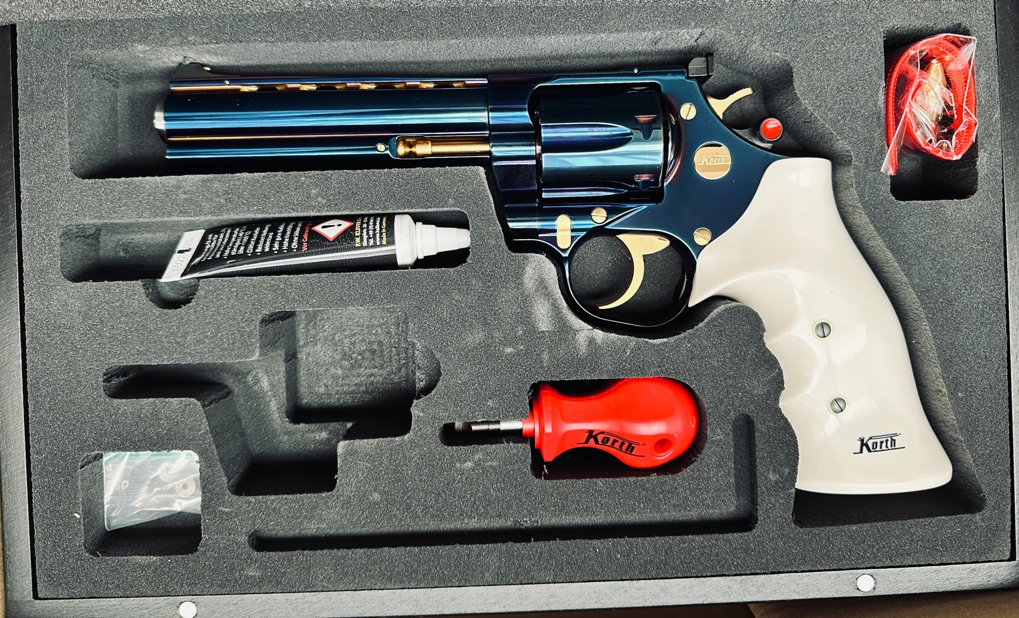 Classic Blue 5,25" — Image 1