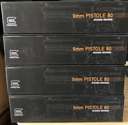 P80 EDITION SPECIALE 40EME ANNIVERSAIRE — Miniature 3