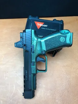 CANIK TP9 SFX Custom — Miniature 4