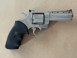 PYTHON 4" - 1977 — Miniature 1