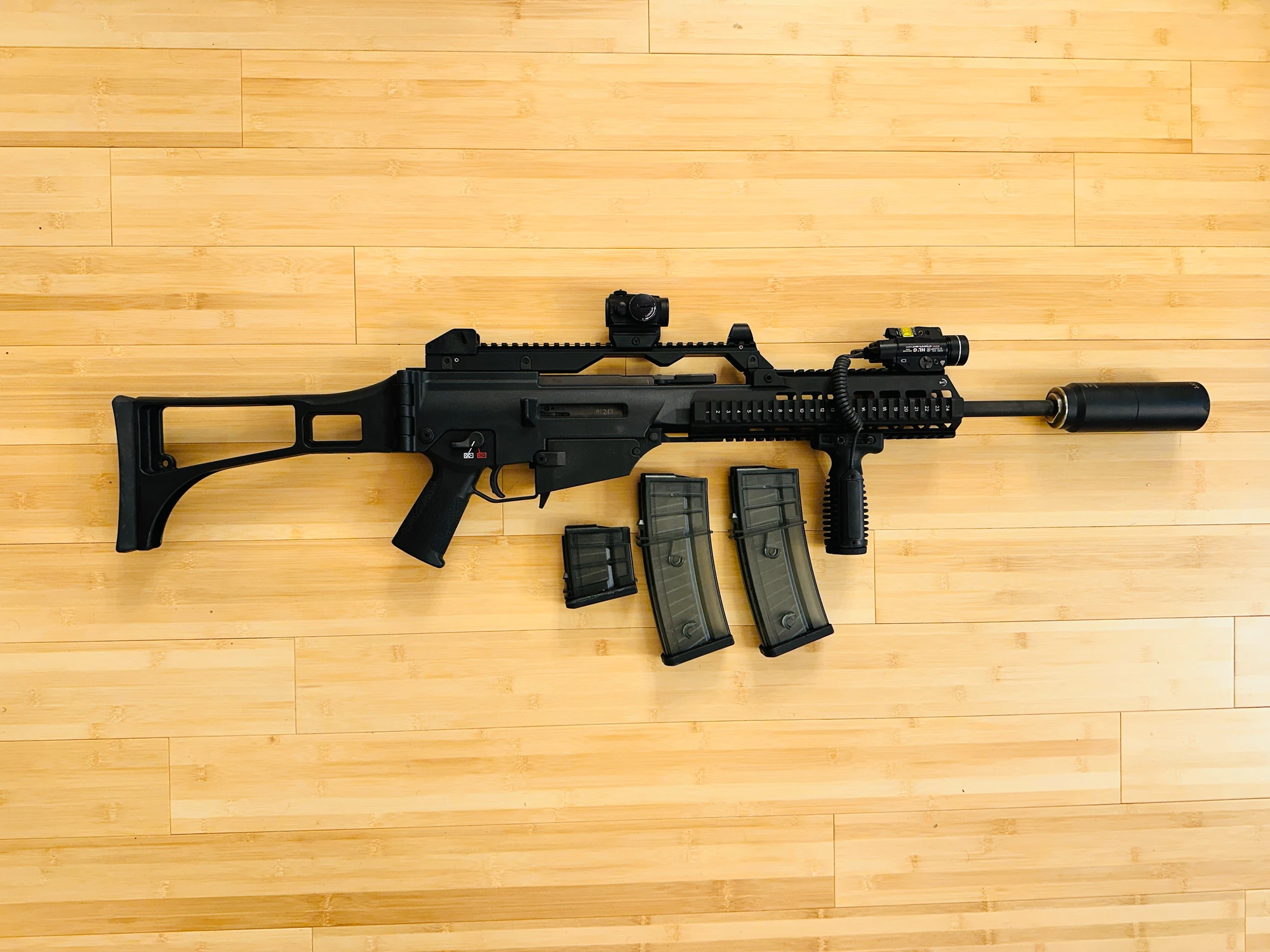 243 "G36" — Image 1