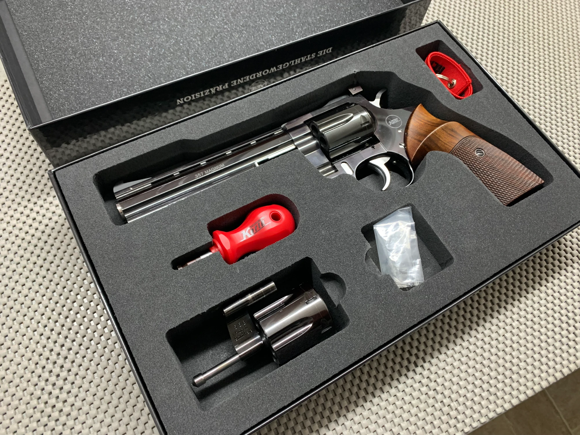 Classic — Image 1