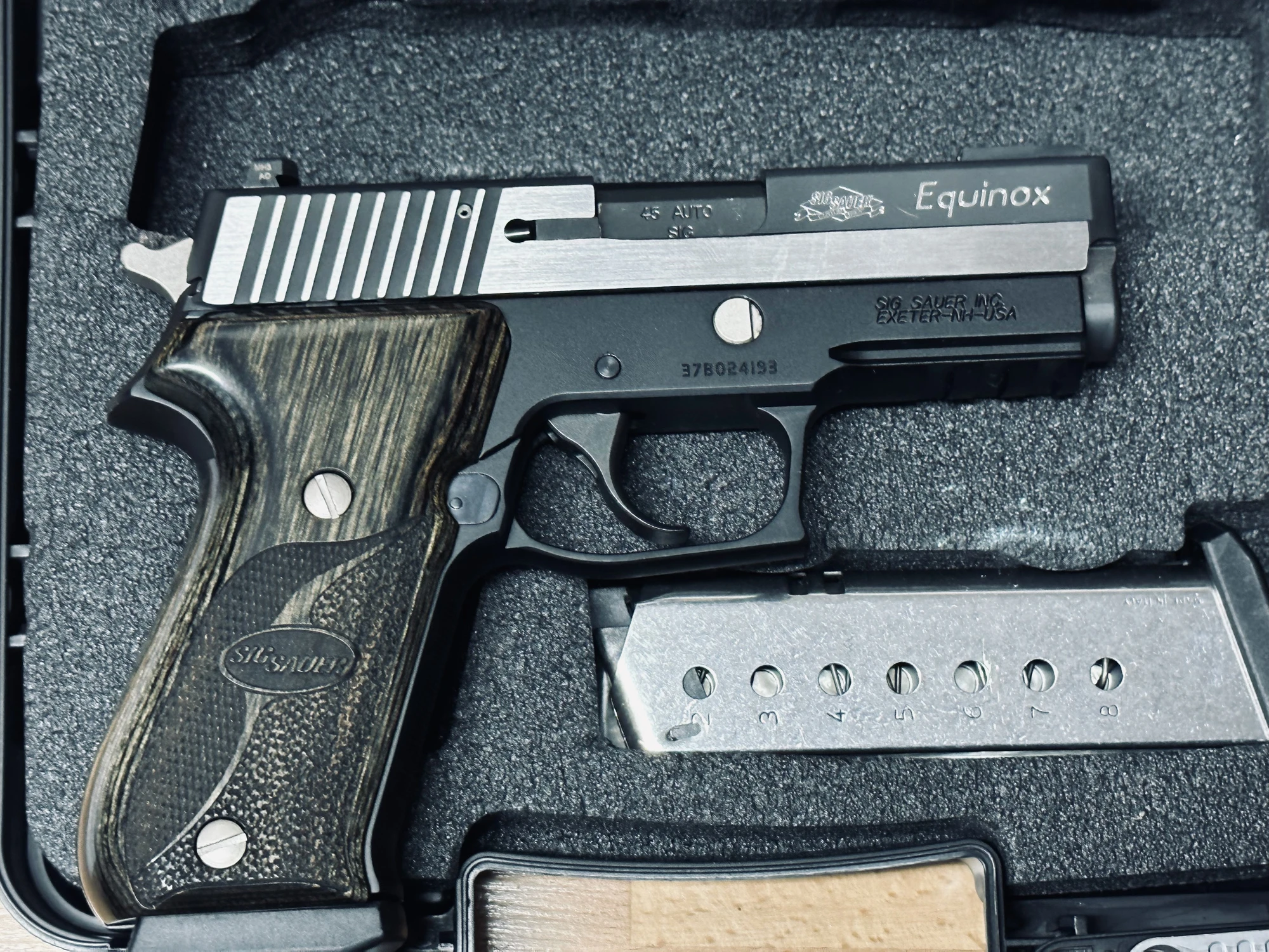 P220 EQUINOX — Image 1