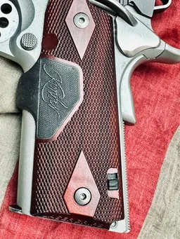 CUSTOM CRIMSON CARRY II — Miniature 10