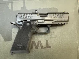 HD P4 — Miniature 1