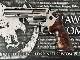 Classic limited .44 Mag — Miniature 1