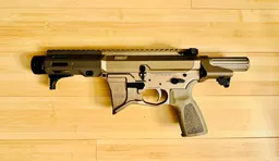 MD9 Pistol — Miniature 2